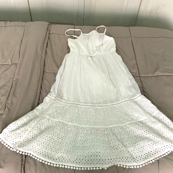 White Dress Size medium - Picture 1 of 1